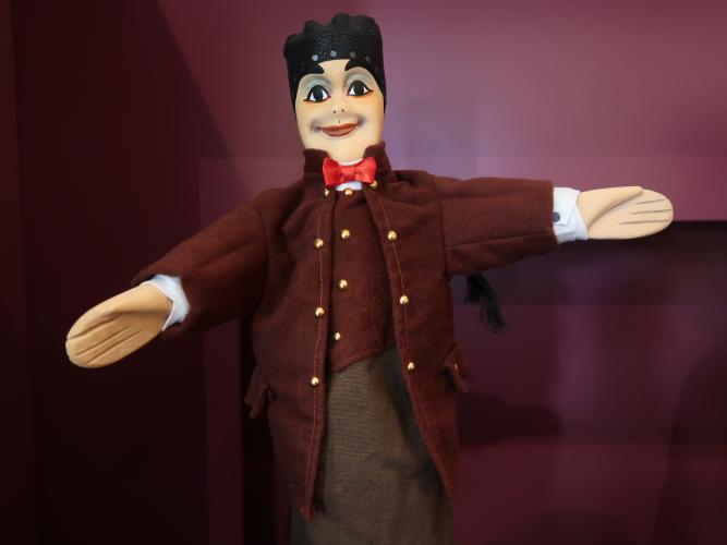 Boutique de Gadagne - marionnette à gaine Guignol