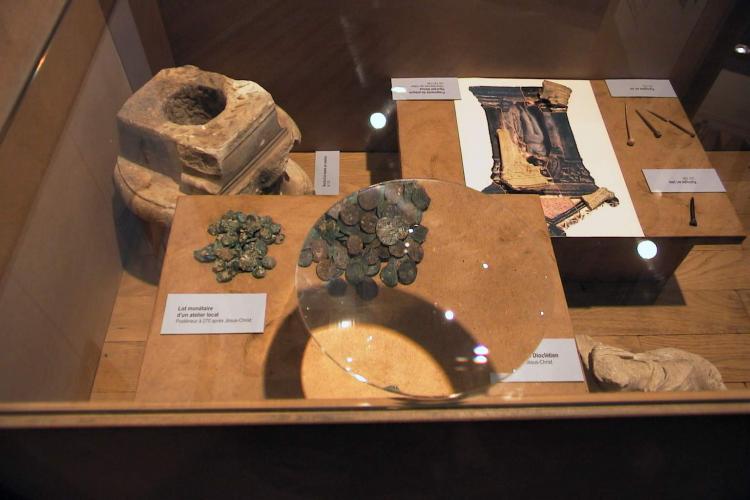 Objets archéologiques retrouvés lors des fouilles de Gadagne entre 1997 et 2004 - © Gadagne