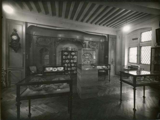Salle Lacassagne du Musée d'Histoire de Lyon vers 1940-1950 - © Gadagne