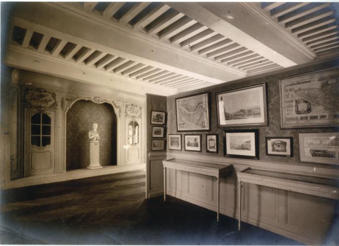 Salle Récamier du Musée d'Histoire de Lyon vers 1920 - © Gadagne