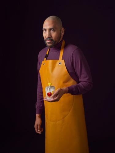 Saïd, un des personnages témoins fictifs à retrouver dans le parcours de l'exposition / Photographies : Studio Un jour dans le temps. Conception : Scénorama