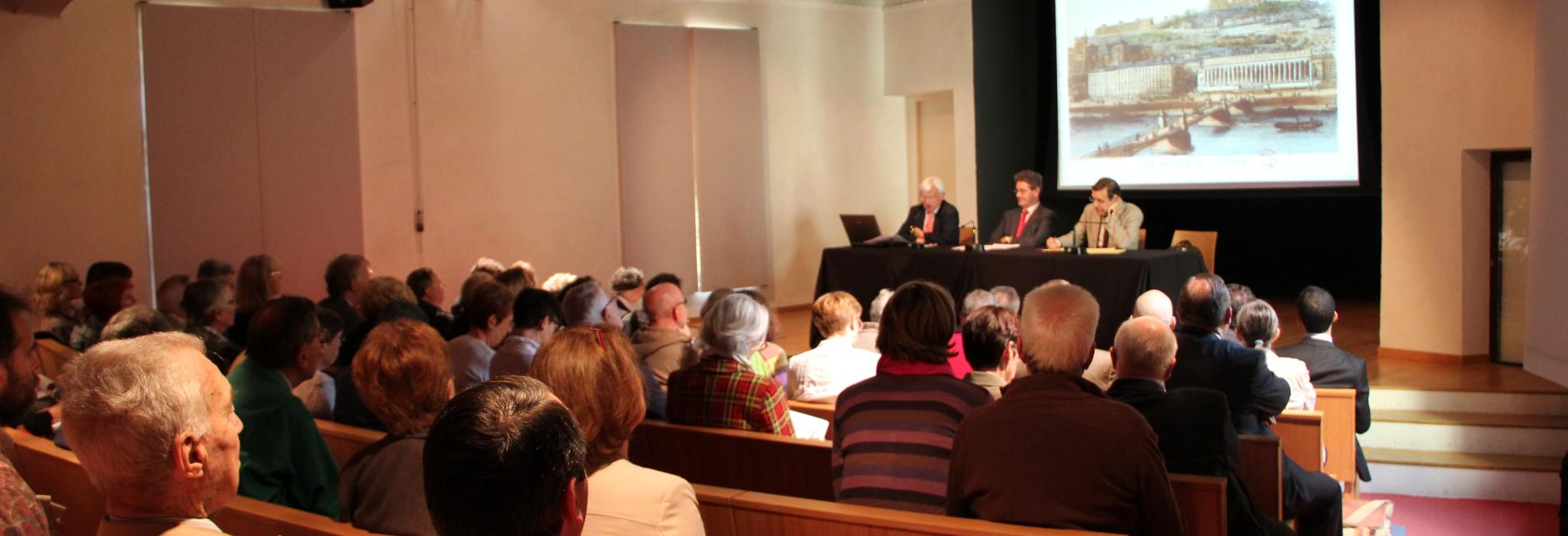 Conférence à l'auditorium de Gadagne © Gadagne, 2012