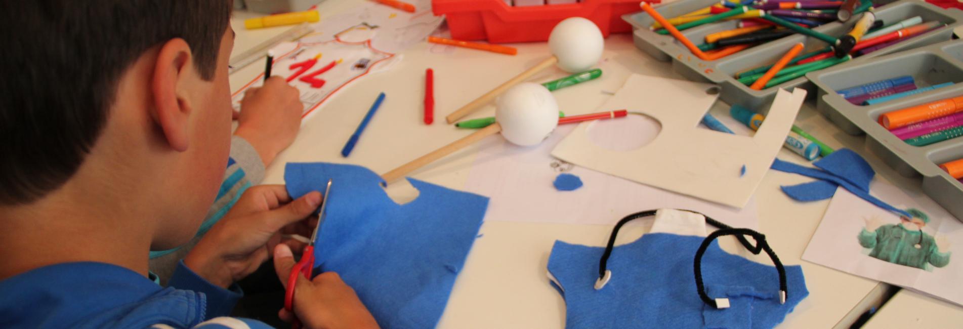 Atelier pour enfants, à chacun sa marotte, au MAM - Gadagne - © Gadagne, 2013