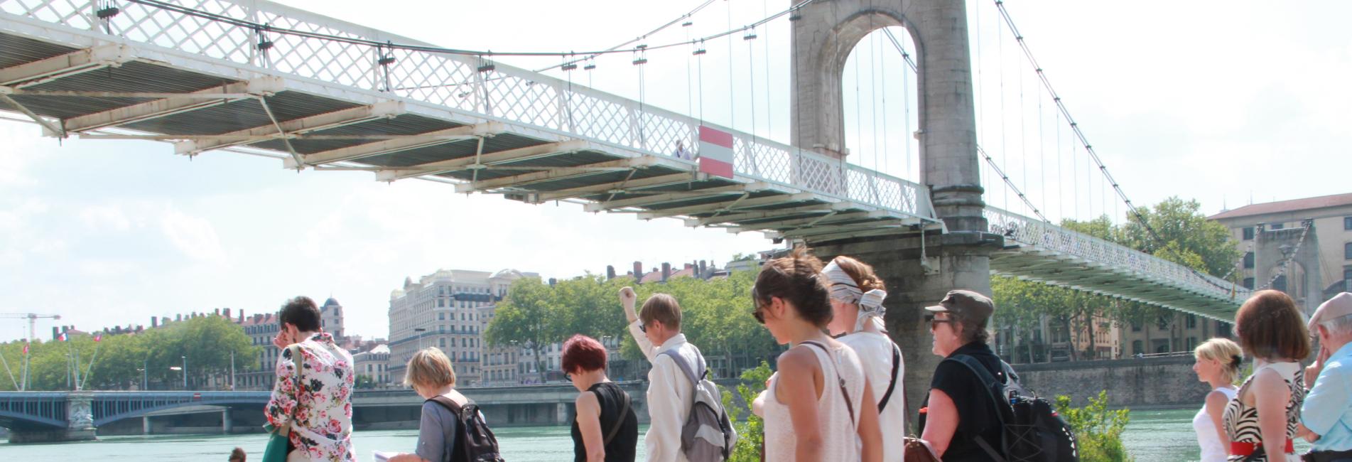 Balade urbaine sur les Berges du Rhône - © Gadagne, 2013
