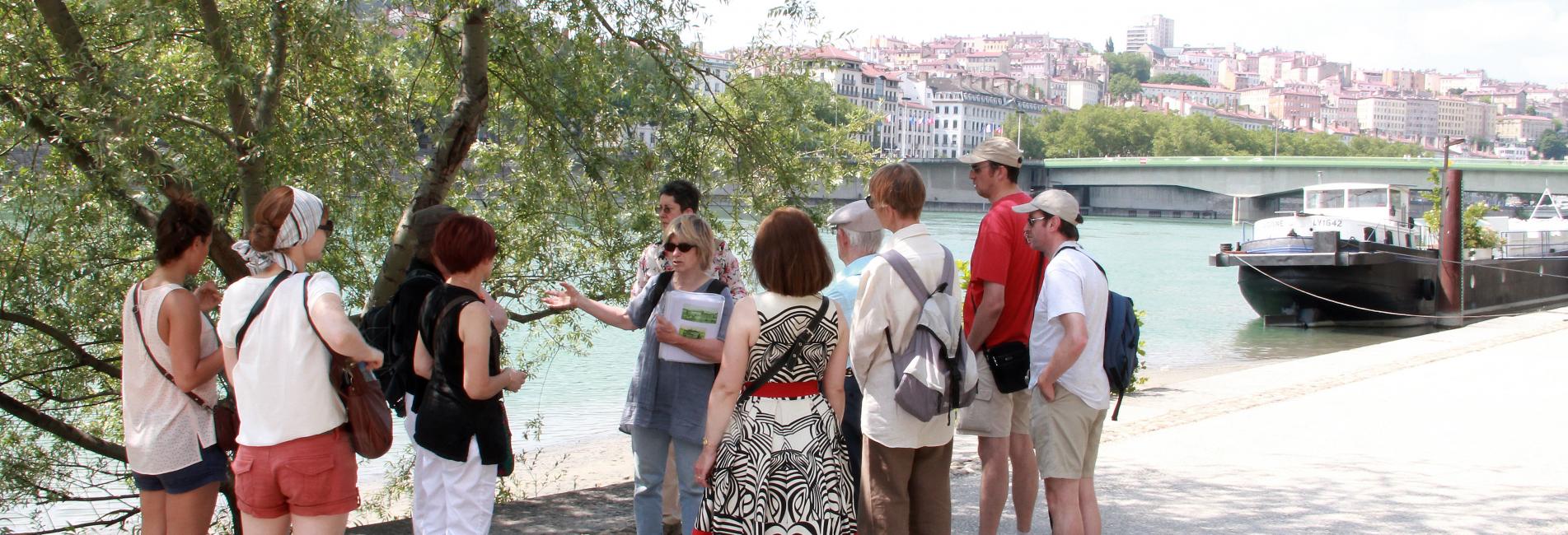 Balade urbaine sur les bords de Rhône