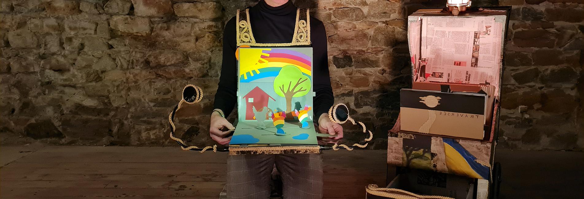 Le petit théâtre à bretelles