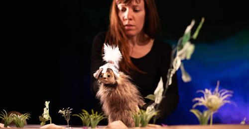 Spectacle Sur les pas d'Oodaaq, compagnie les Décintrés (en costume)