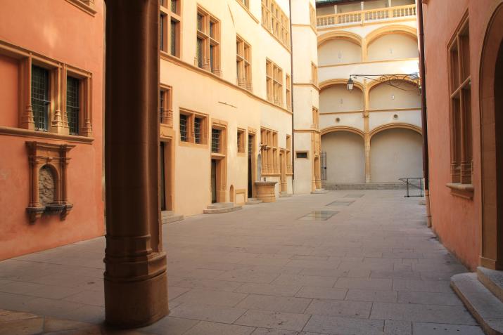 Grande Cour de Gadagne