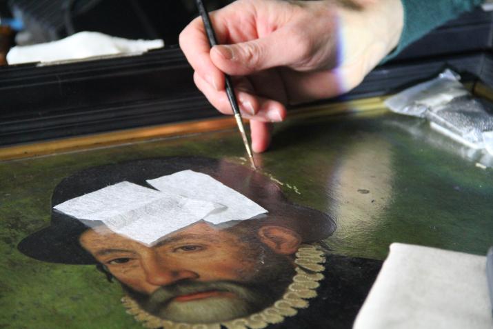 Restauration de l'oeuvre d'Etienne Martellange, Portrait d'homme, 1568, huile sur bois, N° Inv. 158 - © Gadagne, 2015