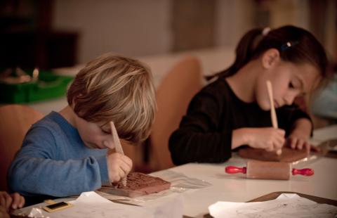 Atelier pour enfants, Monstre de pierre, chevaliers de terre - © Sabine Serrad, 2011